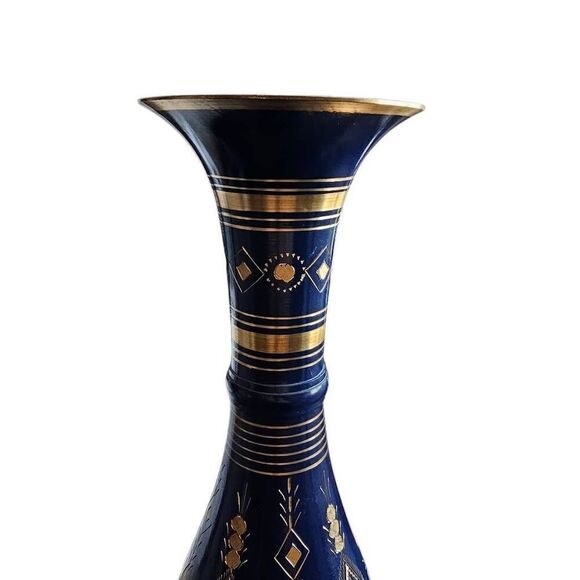 Vintage Brass Vase Damascene made in India Handcrafted Blue and Eteched Gold. Or - Picture 3 of 11